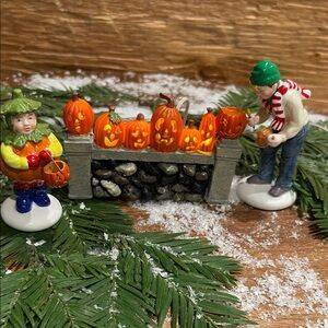 Dept 56 Snow Village Lighting The Jack O Lanterns  Light Up Set Of 3 #55117